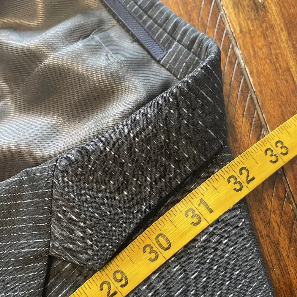 Vintage Burberry London Sport Coat Mens 44R Gray Pinstripe Wool 3 Button Blazer